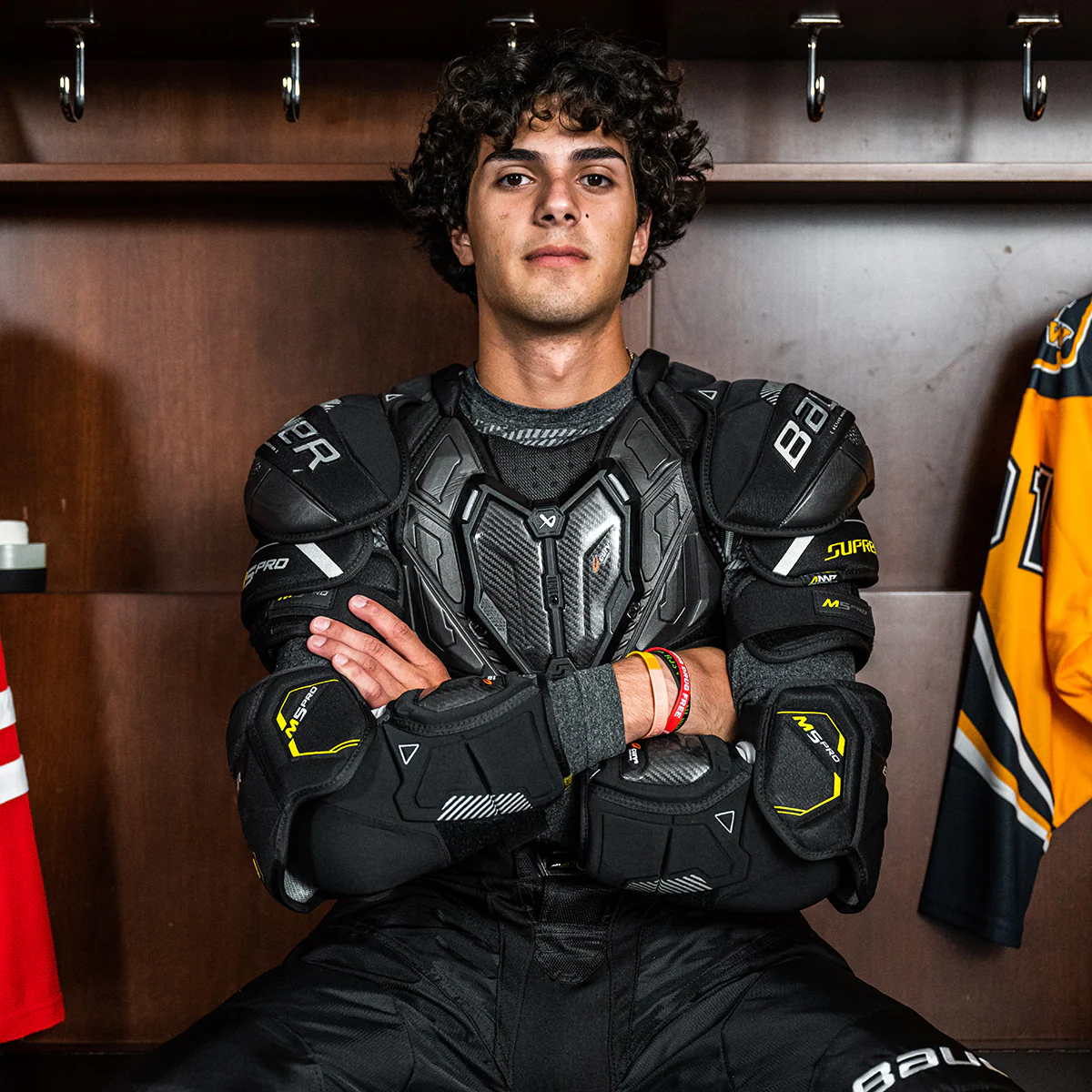 BAUER SUPREME M5 PRO SHOULDER PAD SENIOR - Image 2
