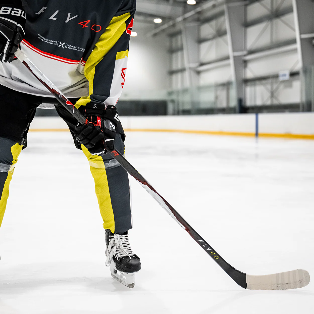 BAUER VAPOR FLY40 GRIP STICK INTERMEDIATE - Image 12