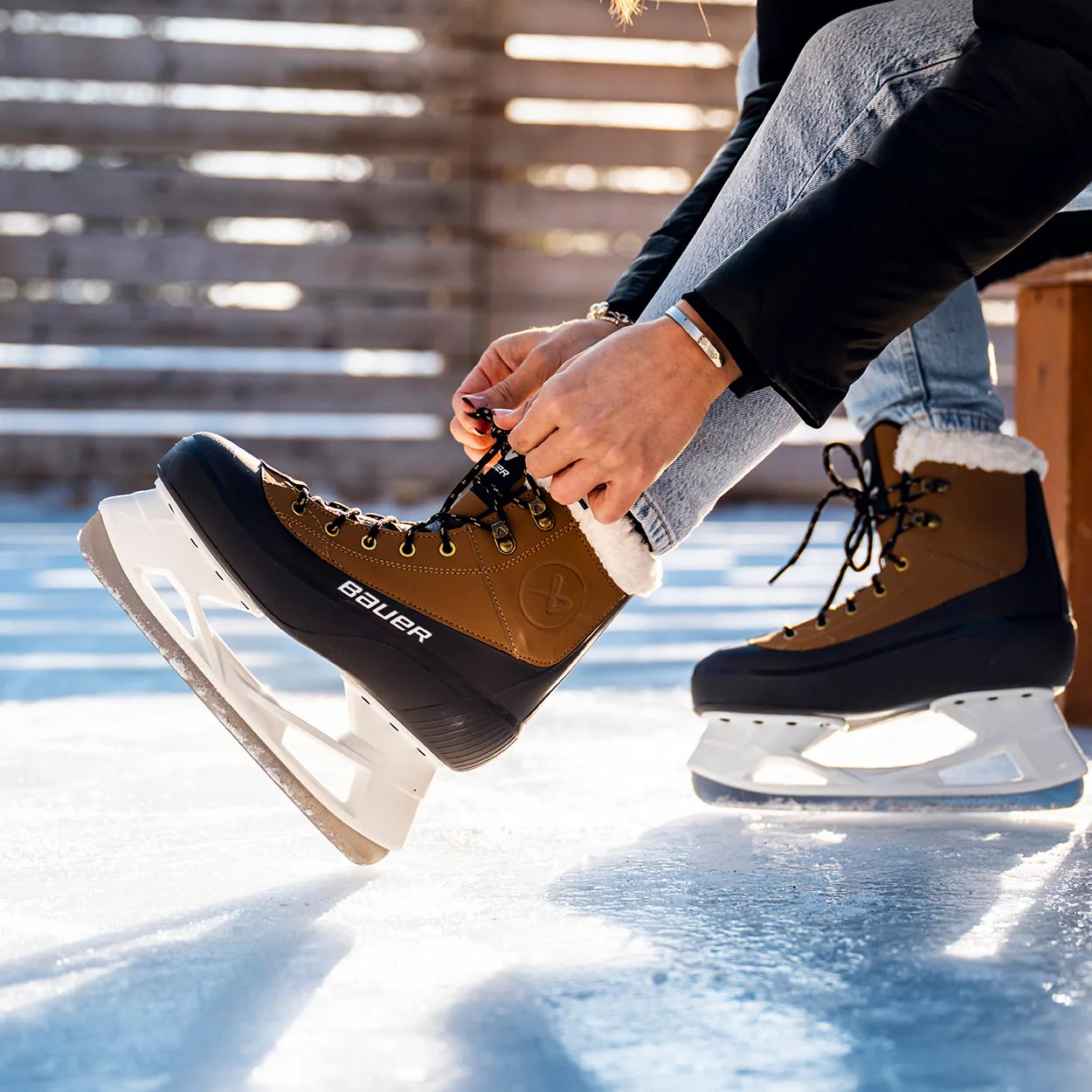 BAUER WHISTLER 2.0 SKATE SENIOR - Image 4