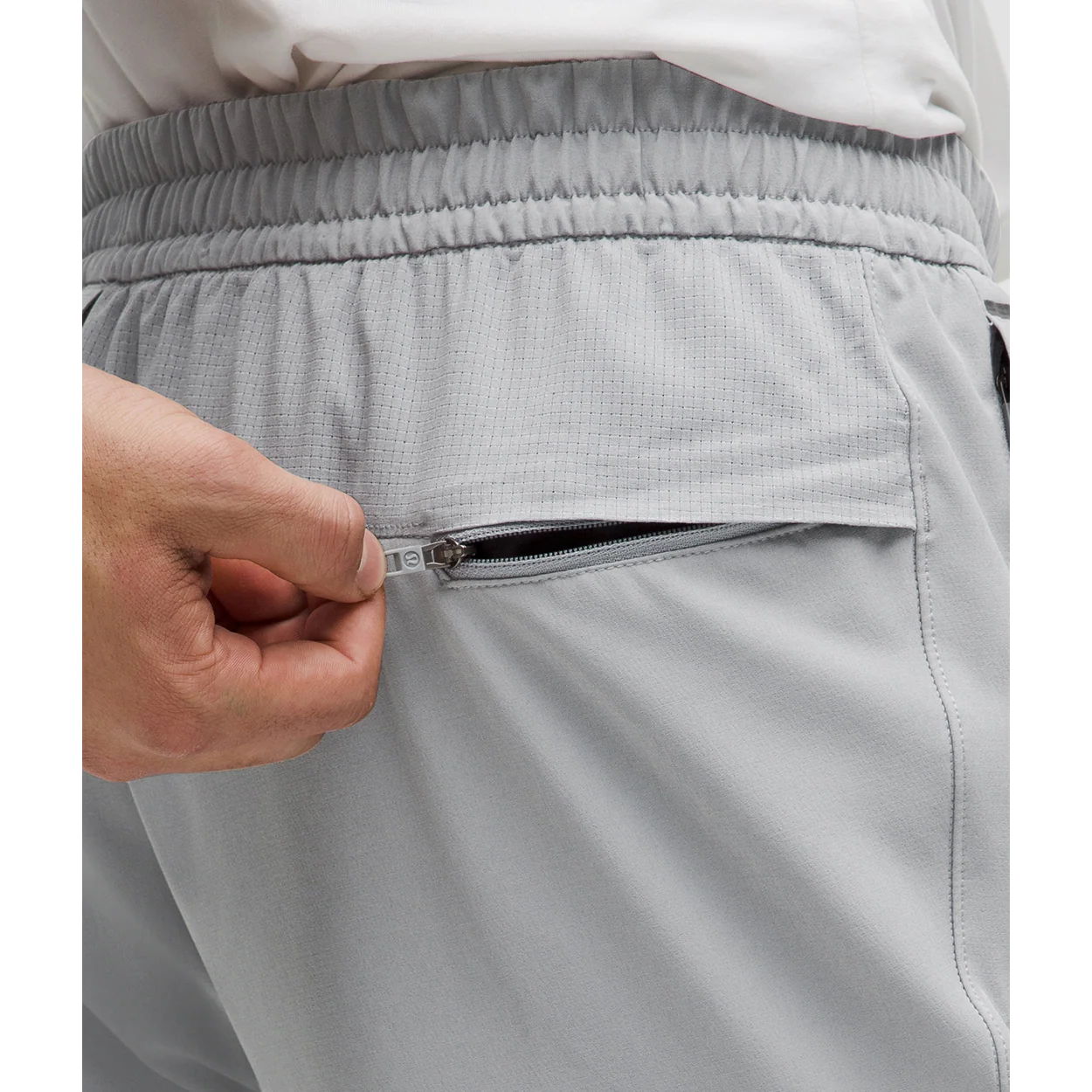 BAUER lululemon LICENSE TO TRAIN JOGGER - Image 4